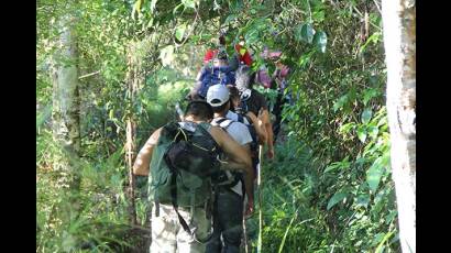 Ascender por Cuba, con Maceo y Che