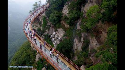 Puente colgante Haohan Qiao o Puente de los Héroes