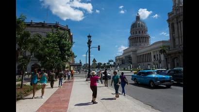 El Capitolio y el Gran Teatro de La Habana Alicia Alonso