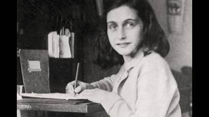 La joven judía de 15 años Ana Frank