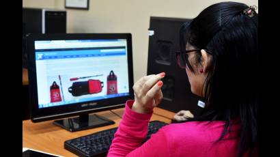 Entrevista Online, Asi de Facil1