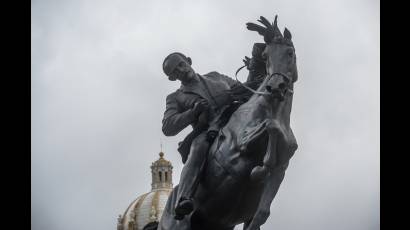 La estatua fue emplazada en el mismo corazón habanero