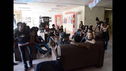 Bailando en Cuba en Juventud Rebelde