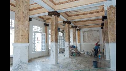 Como parte de los preparativos para la Feria Internacional del Turismo fueron intensos los trabajos de rehabilitación del hotel Sagua.