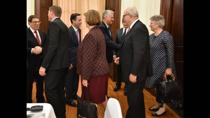 Miguel Díaz-Canel se reunió con empresarios y líderes de distintas organizaciones del sector agrícola estadounidense