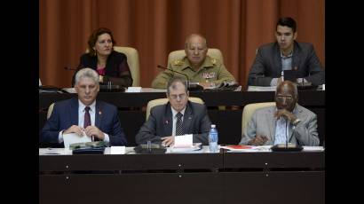 El Presidente de los Consejos de Estado y de Ministros, Miguel Díaz-Canel Bermúdez