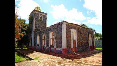 Iglesia protestante de Columbia_hoy El Mesón.