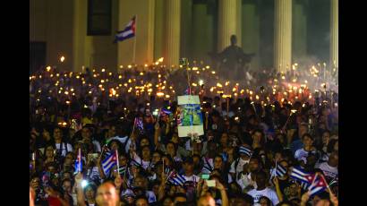 Luz martiana y fidelista por toda Cuba