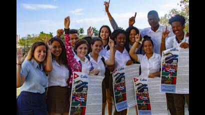 Estudiantes de la Enseñanza Media en Cuba