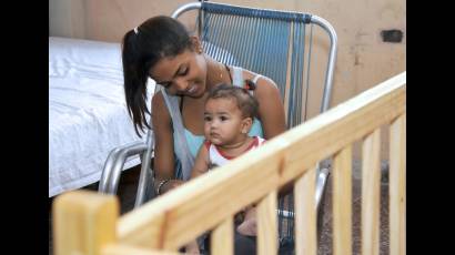  El pueblo cubano ayuda a los afectados por el tornado (2)