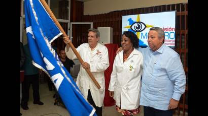 Misión Milagro recibe Bandera de Proeza Laboral