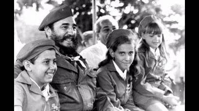 Fidel y los Jóvenes