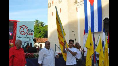 En el acto se abanderaron seis destacamentos juveniles Aniversario 60 de los CDR.