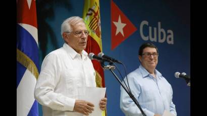 Josep Borrell junto a Bruno Rodríguez Parrilla