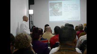 Continúa el debate en las comisiones de trabajo de la Asamblea Nacional de Cuba