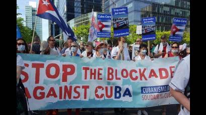 Durante años varias organizaciones de todo el mundo han exigido el fin del bloqueo estadounidense contra Cuba. 
