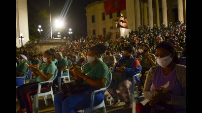 Velada político-cultural en homenaje a Fidel