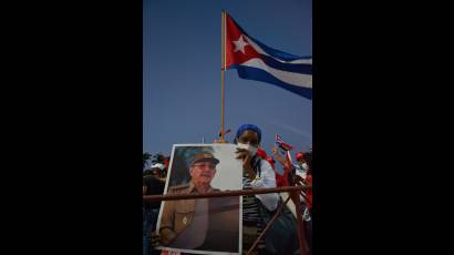 Las voces de los cubanos se alzan en defensa de nuestra soberanía y paz