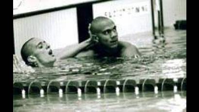 Rodolfo Falcón y Neisser Bent protagonizaron en los Juegos Olímpicos de Atlanta 1996 el mayor éxito en la historia de la natación cubana: segundo y tercer lugares, respectivamente, en los 100 metros espalda