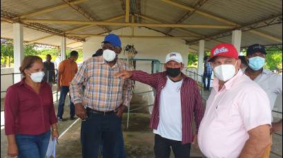 Salvador Valdés de visita en Isla de la Juventud 2 