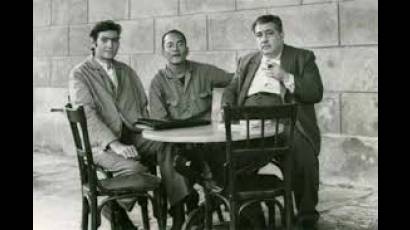 De Izquierda a derecha Julio Cortázar, Chinolope y José Lezama