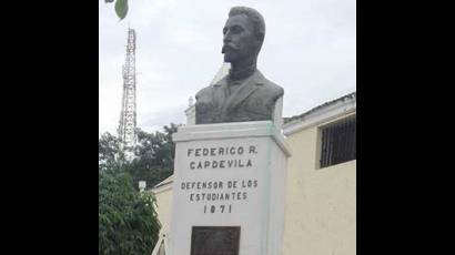 El busto tunero a Federico Capdevila