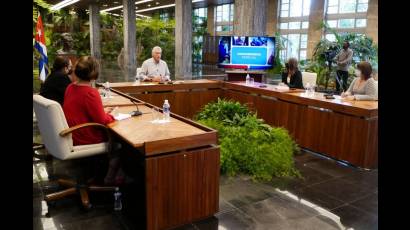 Comparece en televisión nacional Presidente cubano, Miguel Díaz-Canel Bermúdez