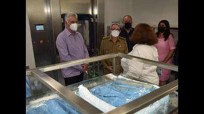 Con la presencia del General de Ejército Raúl Castro Ruz,  líder de la Revolución Cubana, y el Presidente de la República, Miguel Díaz-Canel Bermúdez, se inauguró este lunes  el Complejo Industrial Biotecnológico CIGB-Mariel,  el más moderno de su tipo en el país