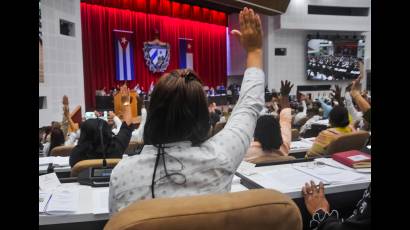  8vo. Período de Sesiones de la Asamblea Nacional del Poder Popular, en su IX Legislatura