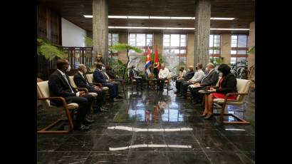 Recibió Díaz-Canel al Ministro de Estado de Angola