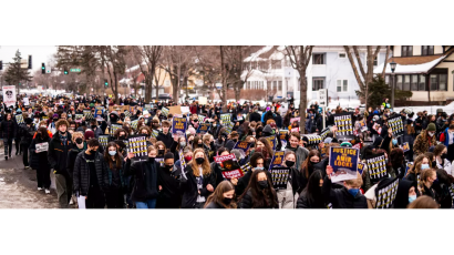 Marcha estudiantil en Minneapolis