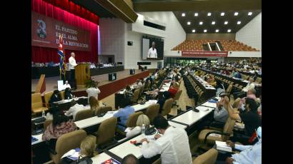 Miguel Díaz-Canel en la Asamblea de balance del PCC en La Habana