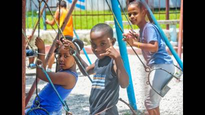 Actividades por el Día de los Niños en Lawton. 