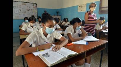 El próximo lunes 5 de septiembre se reanuda el curso escolar, tanto en la Educación General, como en la Educación Superior. 