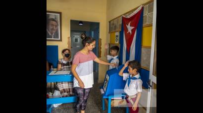 Cuba celebra elecciones municipales este 27 de noviembre. 