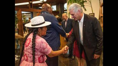 Díaz-Canel recibió a participantes en reunión del G77 y FITCuba