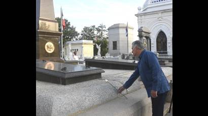 Tributo del pueblo cubano al Generalísimo