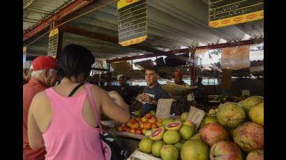Urge consolidar finalmente el mecanismo de concertación de precios de productos de impacto en la población.