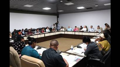 Como afirmó el Presidente cubano la atención a las nuevas generaciones es una prioridad para nuestro Estado.
