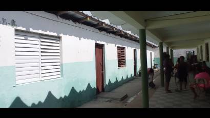Cada escuela trata de recuperarse para que los estudiantes puedan vivir el proceso docente educativo de la mejor manera posible. 