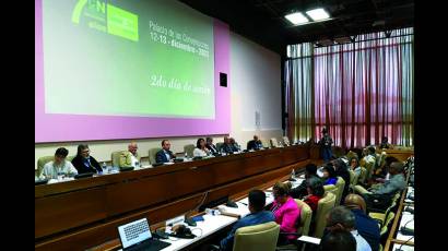 Los delegados e invitados debatieron intensamente sobre los desafíos que impone la defensa de la Ley de Comunicación Social en el nuevo contexto. 