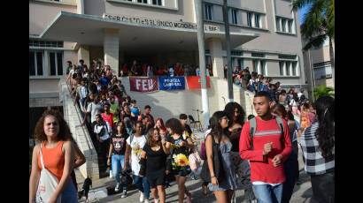 De vuelta  a las universidades en La Habana.