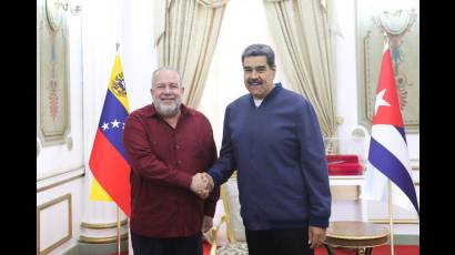 Cuba y Venezuela repasaron el mapa de la cooperacion.