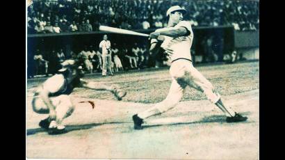 Antonio Muñoz, uno de los más grandes jugadores de beisbol en Cuba.