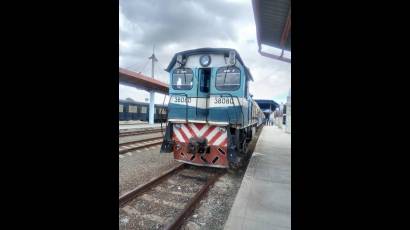 Tren universitario