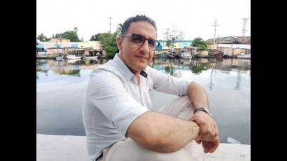 El también autor del libro Durmiendo en Gaza asegura que en Cuba se siente como en su casa.