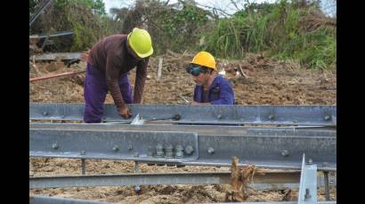 Como reconocimiento a la encomiable labor y esfuerzo de los trabajadores del sector eléctrico se aprobó un incremento salarial a partir de enero de 2025