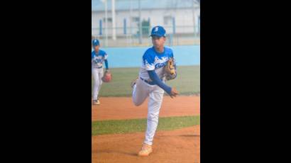 Alan López lanzó un excelente partido frente a Santiago de Cuba
