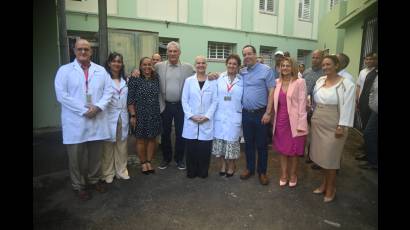 Visita de Miguel Díaz-Canel al Hospital Fructuoso Rodríguez