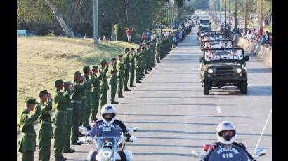 Homenaje a los combatientes cubanos